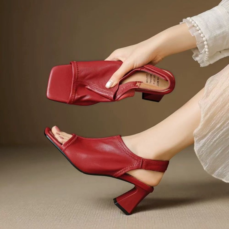 รองเท้าส้นสูงแบบเปิดนิ้วเท้าทร - Casual Sandal Leather บทวิจารณ์และราคา